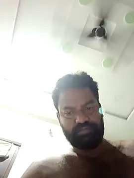 Snapshot of PVNRAO0831 chatting on 10/12/25, 06:18 PVNRAO0831 online show from 10/12/25, 06:18