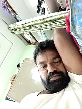 Snapshot of PVNRAO0831 chatting on 10/17/25, 03:36 PVNRAO0831 online show from 10/17/25, 03:36