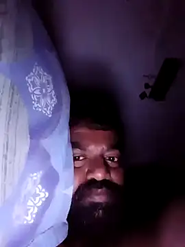 Snapshot of PVNRAO0831 chatting on 10/20/25, 11:49 PVNRAO0831 online show from 10/20/25, 11:49