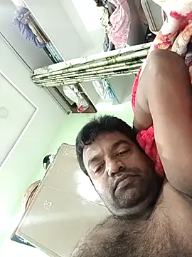 Snapshot of PVNRAO0831 chatting on 10/29/25, 05:42 PVNRAO0831 online show from 10/29/25, 05:42