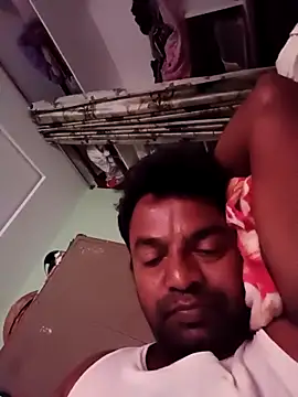 Snapshot of PVNRAO0831 chatting on 10/31/25, 07:53 PVNRAO0831 online show from 10/31/25, 07:53