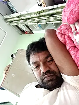 Snapshot of PVNRAO0831 chatting on 11/05/25, 06:24 PVNRAO0831 online show from 11/05/25, 06:24