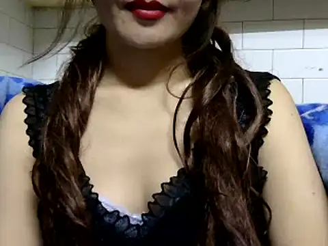 Has Ke Dungi online show from 12/28/24, 03:15