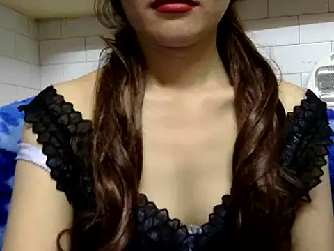 Has Ke Dungi online show from 01/04/25, 01:52