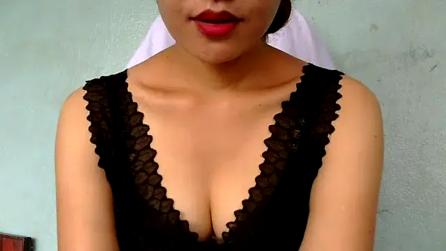 Has Ke Dungi online show from 09/16/25, 04:46