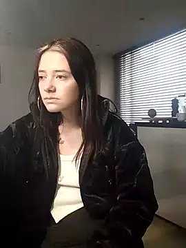 Isabella 21x online show from 01/16/25, 03:24