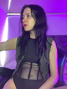 Isabella 21x online show from 05/12/26, 12:46