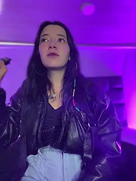 Isabella 21x online show from 05/26/26, 01:07