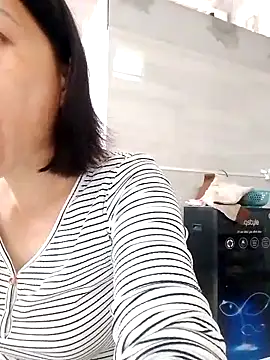 Aninyin22 online show from 11/14/25, 12:42