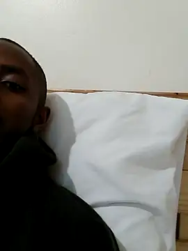 Snapshot of Dawi3 chatting on 12/05/24, 10:01 Dawi3 online show from 12/05/24, 10:01