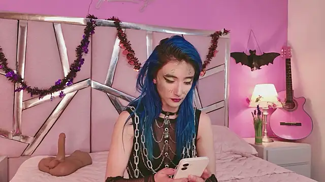 Lunapage online show from 10/15/25, 08:31