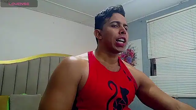 Snapshot of randy_paterman_ chatting on 09/30/25, 01:27 randy paterman  online show from 09/30/25, 01:27