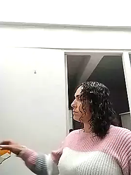 Corina hot online show from 01/25/25, 08:53