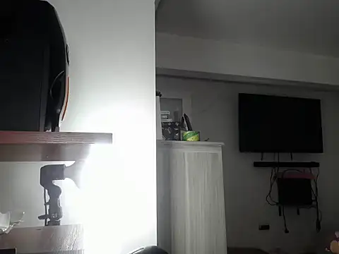 Snapshot of Corina_hot chatting on 09/25/25, 08:56 Corina hot online show from 09/25/25, 08:56