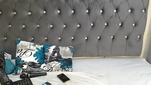 Snapshot of Miss_Moriah chatting on 02/11/25, 11:10 Miss Moriah online show from 02/11/25, 11:10