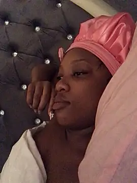 Snapshot of Miss_Moriah chatting on 02/14/25, 05:41 Miss Moriah online show from 02/14/25, 05:41