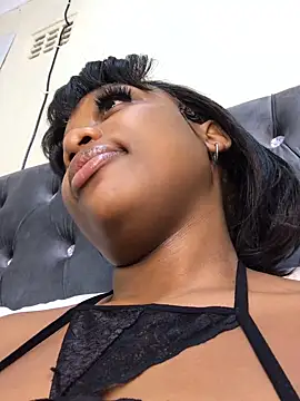 Snapshot of Miss_Moriah chatting on 02/20/25, 12:41 Miss Moriah online show from 02/20/25, 12:41