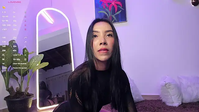 tinymoon- online show from 02/26/25, 12:49