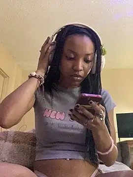 KimiAqua online show from 12/14/25, 07:51