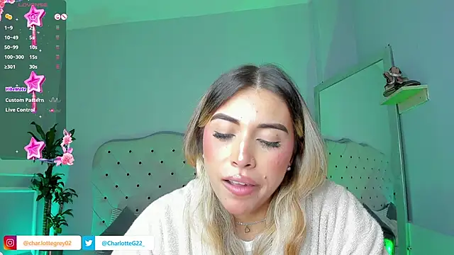 charlotte  grey online show from 12/28/24, 10:23