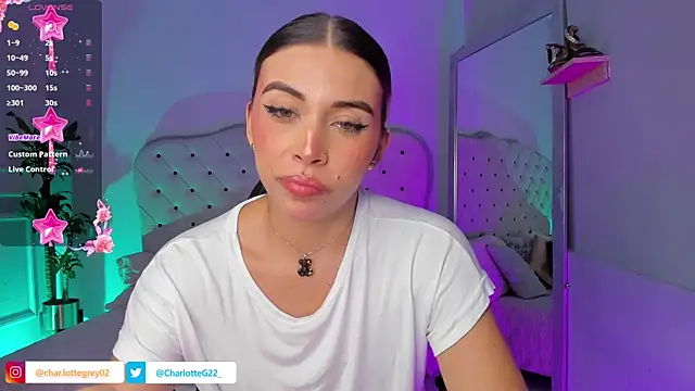 charlotte  grey online show from 01/03/25, 07:07