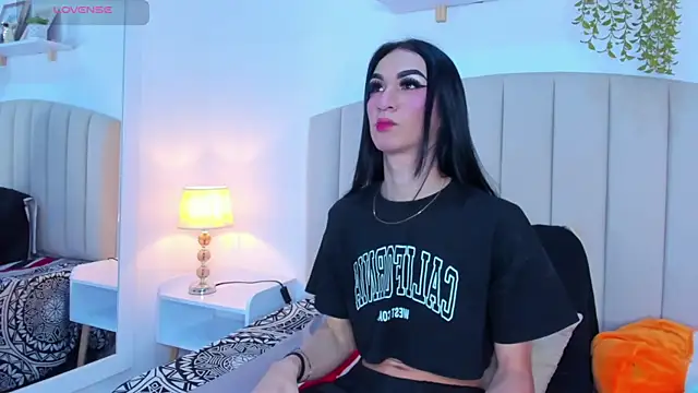 Mia thompson 19 online show from 10/09/25, 07:56