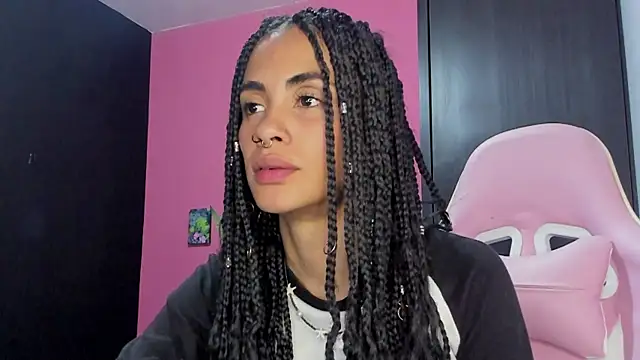 Juanadearco5 online show from 12/11/24, 12:12