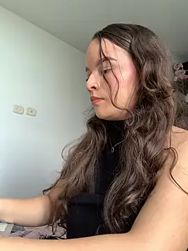 Sophie milk online show from 03/20/25, 09:56