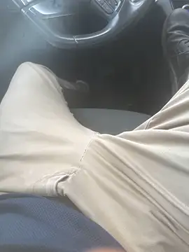 Snapshot of hotisraeli chatting on 09/26/25, 08:18 hotisraeli online show from 09/26/25, 08:18