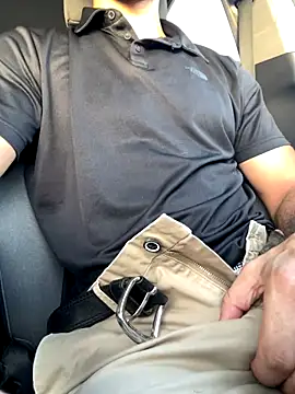 Snapshot of hotisraeli chatting on 10/05/25, 04:11 hotisraeli online show from 10/05/25, 04:11