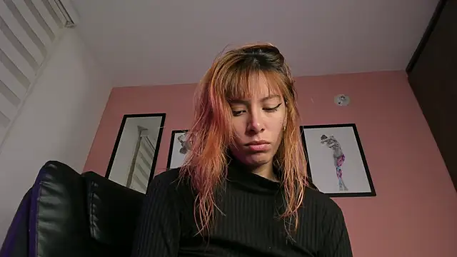 Snapshot of SensualJane2 chatting on 12/16/24, 12:59 SensualJane2 online show from 12/16/24, 12:59