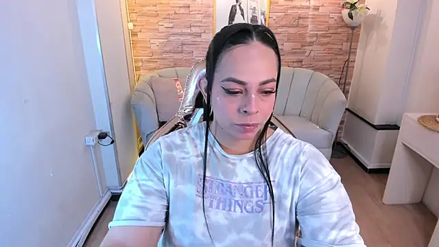 jimena 1b online show from 02/01/25, 03:52