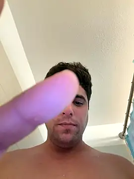 elwhite1996 online show from 12/03/25, 11:47