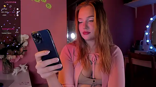 CarolineLovers online show from 09/18/25, 08:11