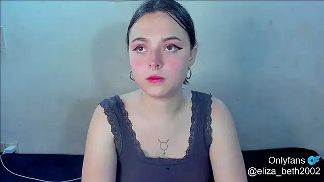 Snapshot of elizabethtaylorxxx chatting on 10/12/25, 01:04 elizabethtaylorxxx online show from 10/12/25, 01:04