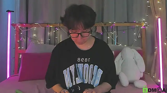 dreamgirllovee online show from 12/15/24, 07:57