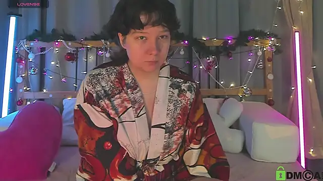 dreamgirllovee online show from 12/18/24, 01:48