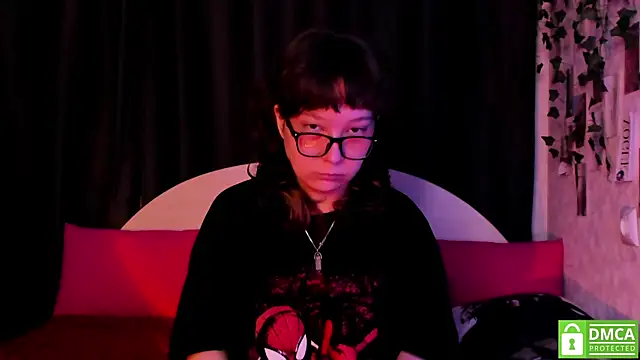 dreamgirllovee online show from 10/19/25, 01:50