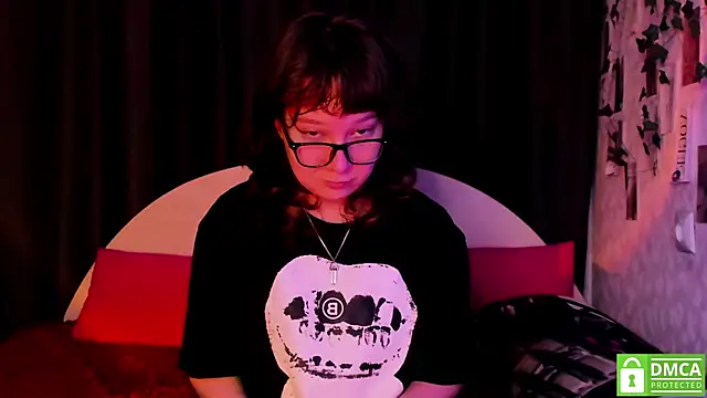 dreamgirllovee online show from 10/27/25, 02:04