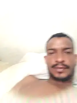 Snapshot of Ursonego chatting on 09/26/25, 12:36 Ursonego online show from 09/26/25, 12:36