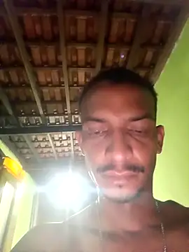 Snapshot of Ursonego chatting on 11/02/25, 07:55 Ursonego online show from 11/02/25, 07:55