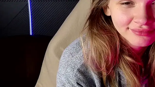 LitaBrom online show from 09/25/25, 01:53