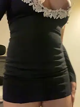 Snapshot of AditiIndia chatting on 12/11/24, 09:45 AditiIndia online show from 12/11/24, 09:45