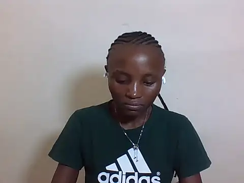 Snapshot of SexyNeedle22 chatting on 09/22/25, 11:01 SexyNeedle22 online show from 09/22/25, 11:01