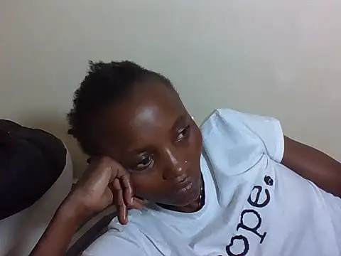 Snapshot of SexyNeedle22 chatting on 10/06/25, 09:23 SexyNeedle22 online show from 10/06/25, 09:23