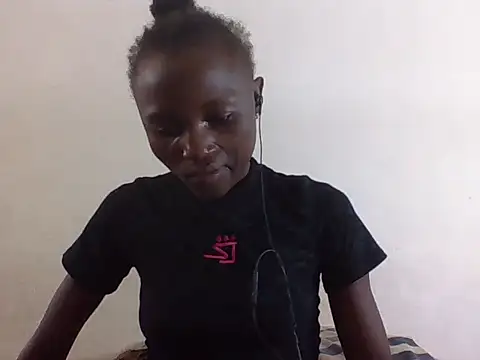 Snapshot of SexyNeedle22 chatting on 02/02/26, 07:29 SexyNeedle22 online show from 02/02/26, 07:29