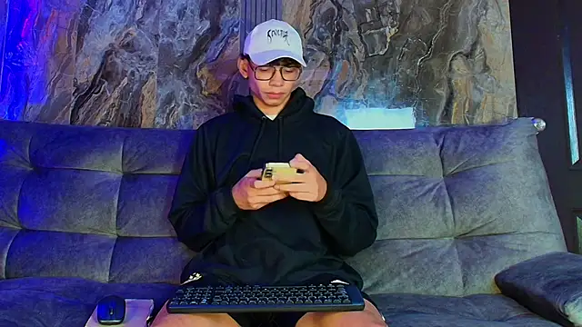 Daviid laidd online show from 01/04/25, 06:09