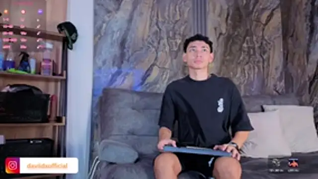 Daviid laidd online show from 07/23/26, 02:26
