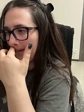 JuicyBeRrys online show from 01/01/25, 12:11