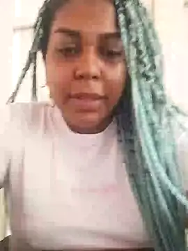 Snapshot of ELLA_KELLY chatting on 12/29/24, 12:01 ELLA KELLY online show from 12/29/24, 12:01
